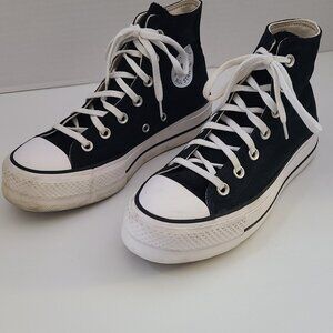 Converse Chuck Taylor Platform in Black Canvas